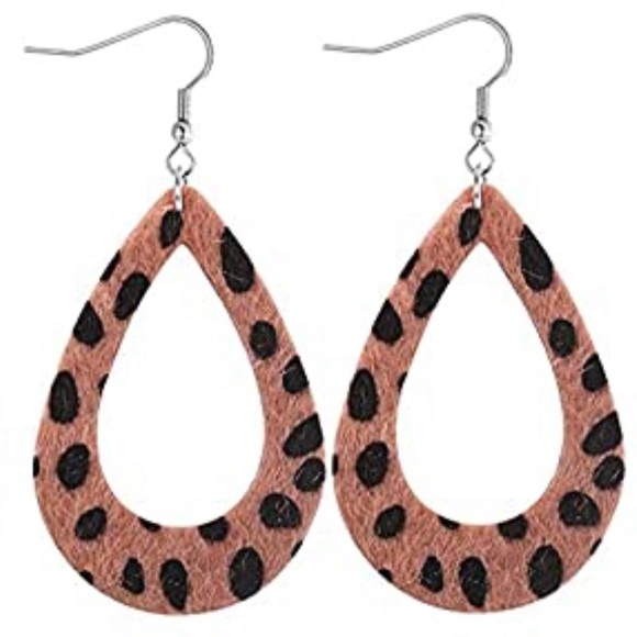 Jewelry - 🌻3 for$12 🖤Faux Leather Dangle Earrings